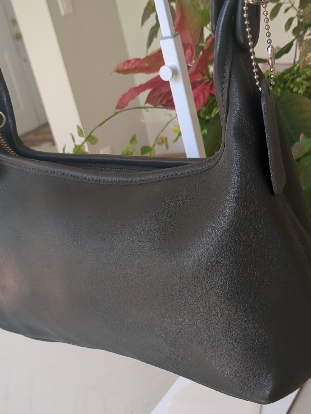 Coach Hobo Style 9059 in Charcoal grey Leather, Vintage Shoulder Bag - Picture 5 of 13